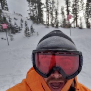 Meet your Posher, Levi